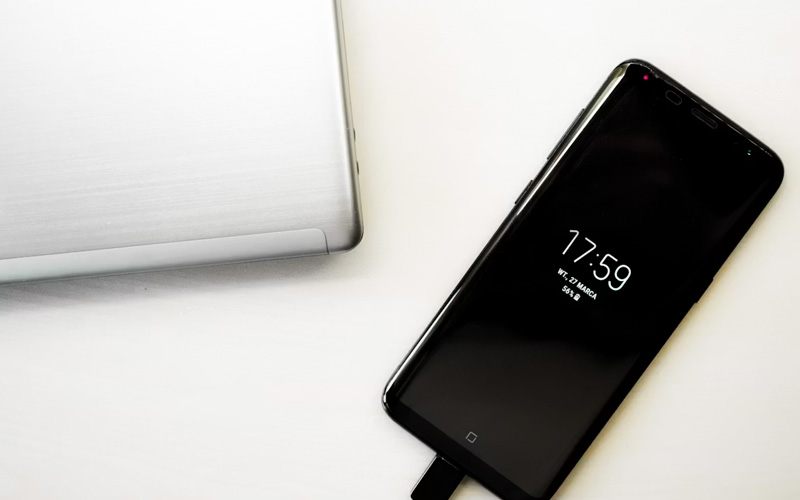 How to Make Your Phones Battery Last All Day